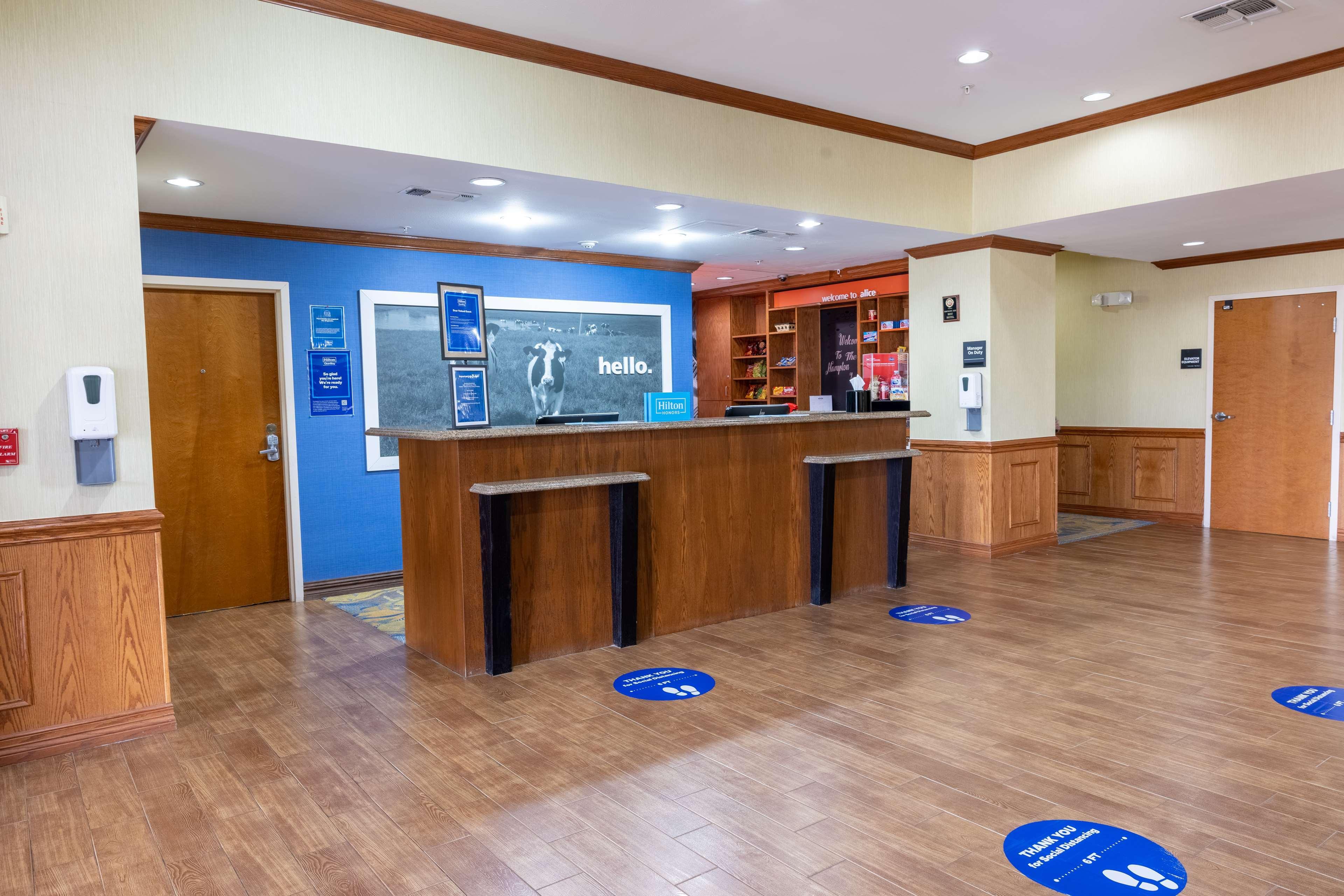Hampton Inn Alice Ngoại thất bức ảnh